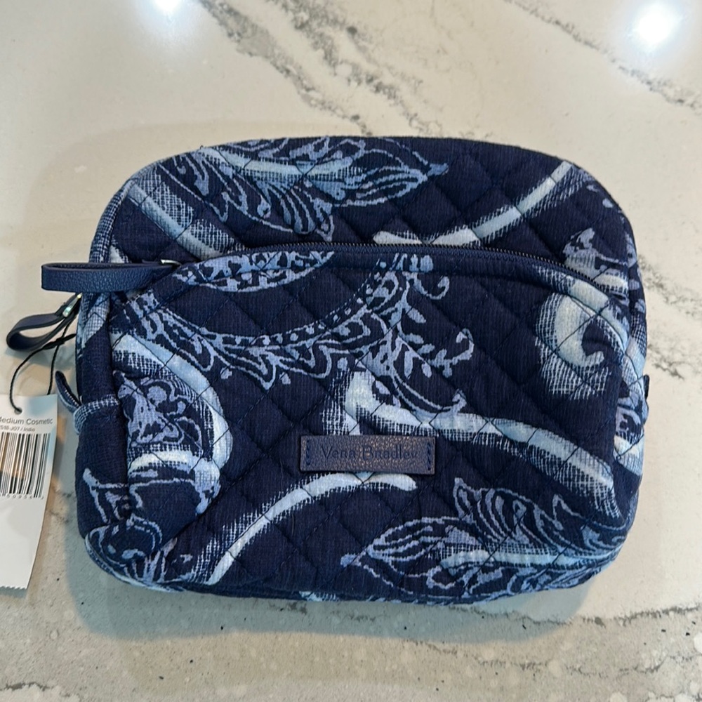 Brand New Vera Bradley Cosmetic Bag